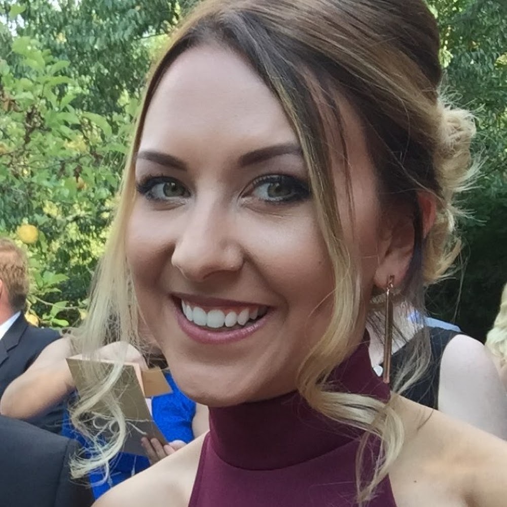 Meet your Posher, Ilona